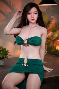 Sexpuppe Aadhya-Elise