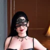 Sexpuppe Leah