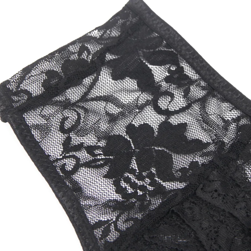 Sexy Schwarze Crotchless Spitze Panty, 88% Nylon, 12% Spandex – verführerisch & dehnbar