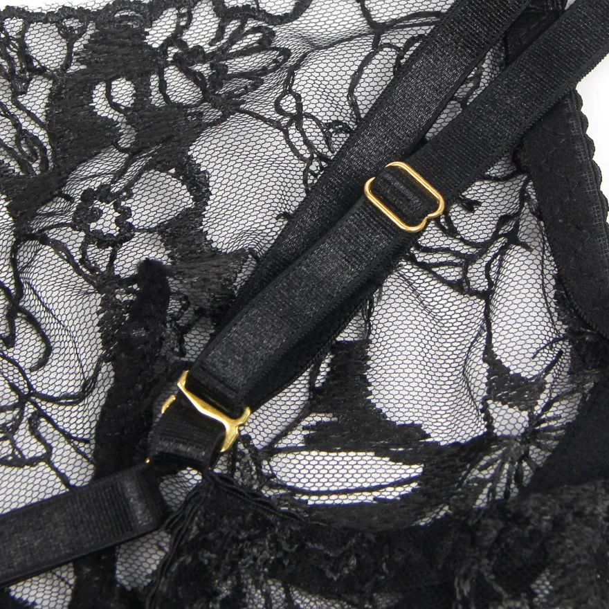 Sexy Schwarzes Spitzen-Lingerie Set – BH, Slip & Strapse, verführerische Dessous